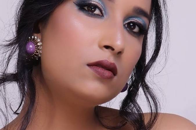 Guunjan: Hair and Makeup Artist