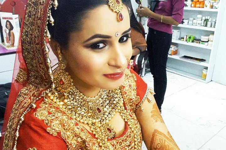 Bridal makeup