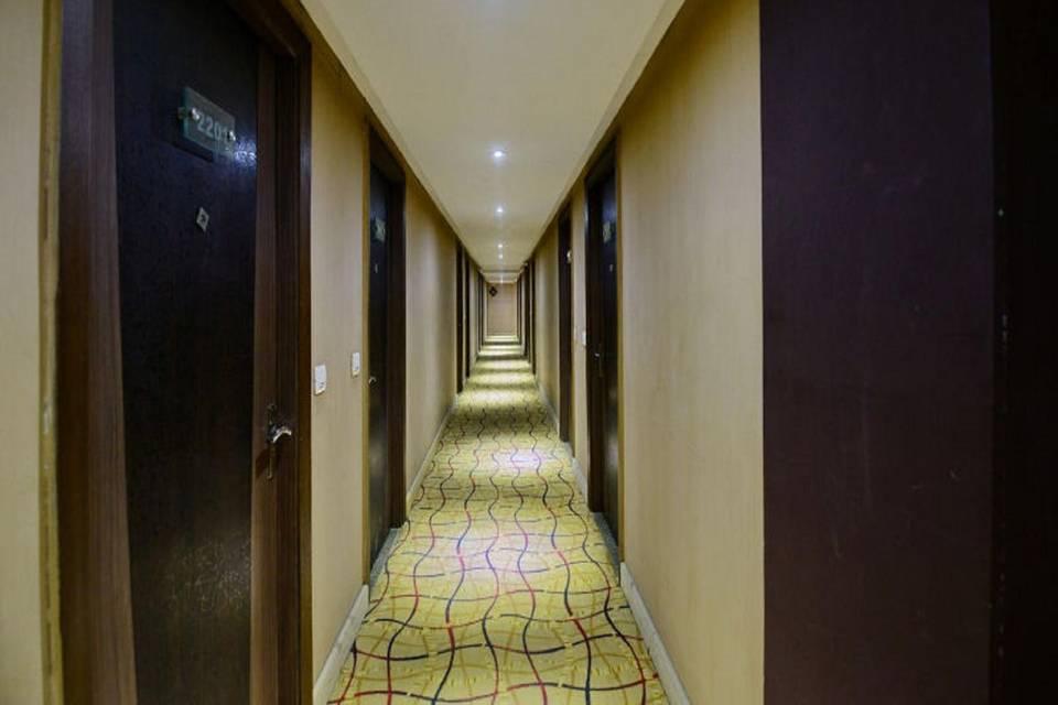 Rooms Passage