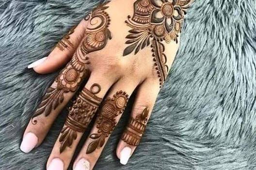 Top Beauty Parlours For Mehendi in Kamrej Char Rasta - Best Beauty Parlours  For Mhendi Surat - Justdial