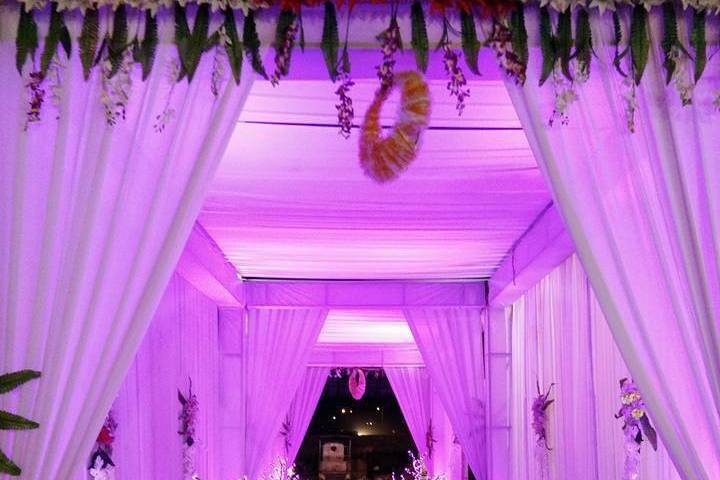 Entrance decor