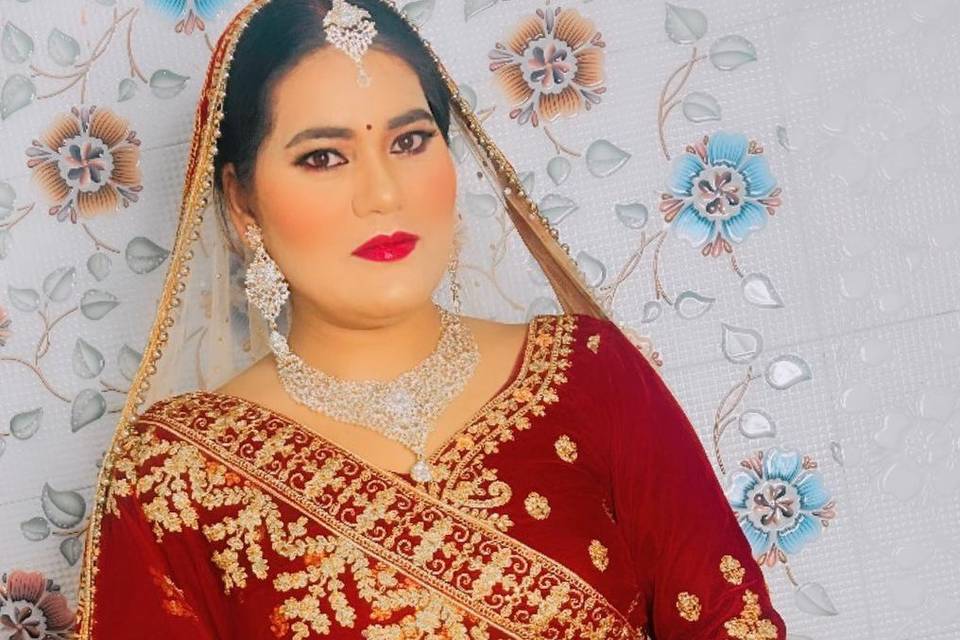 Poonambajajmakeovers_1679559963_3064693560997513418_6003413936