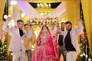Insta Wedding Photography