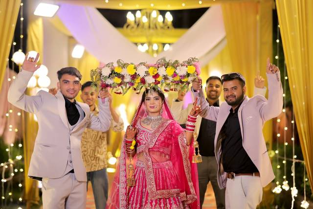Insta Wedding Photography
