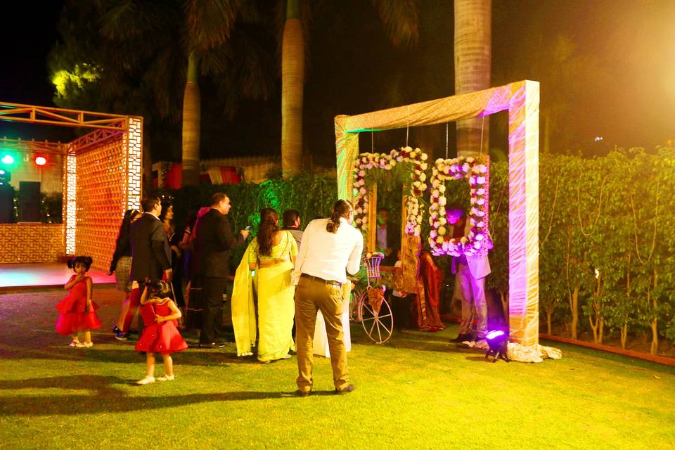 Chander Party Lawn