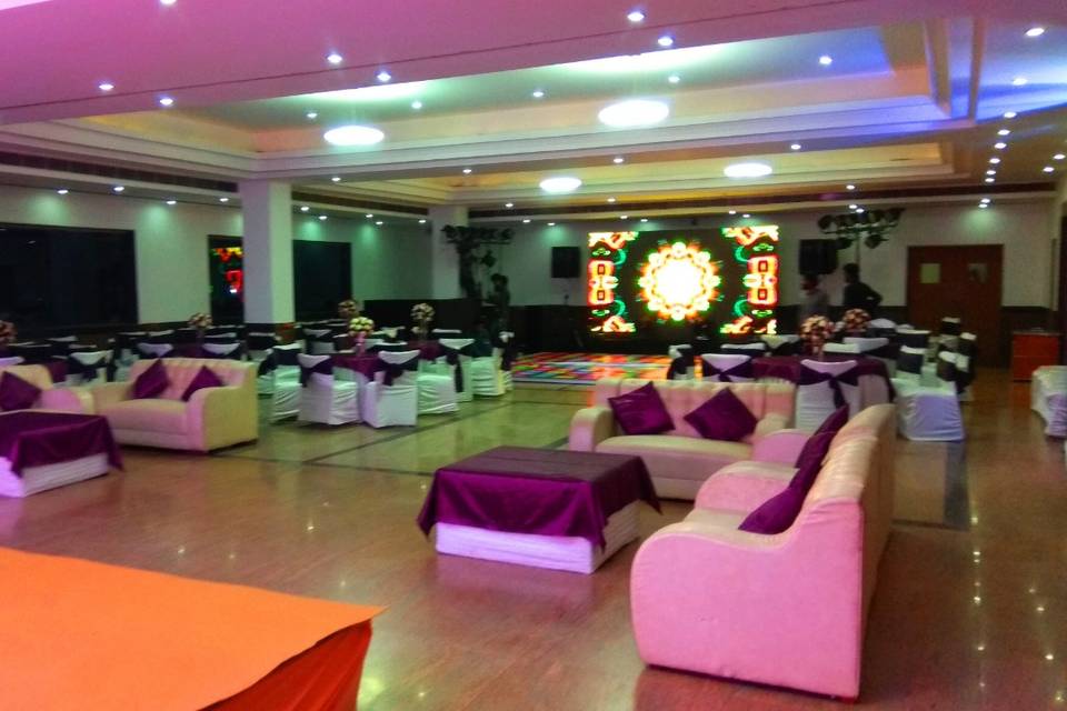 Abhinandan Banquet Hall