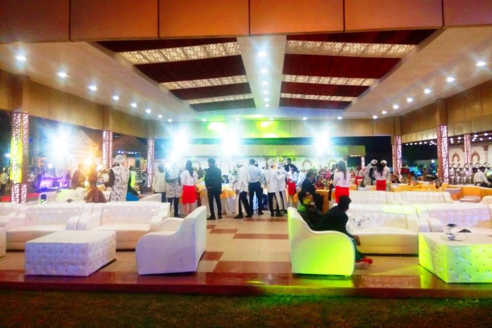 Chander Party Lawn