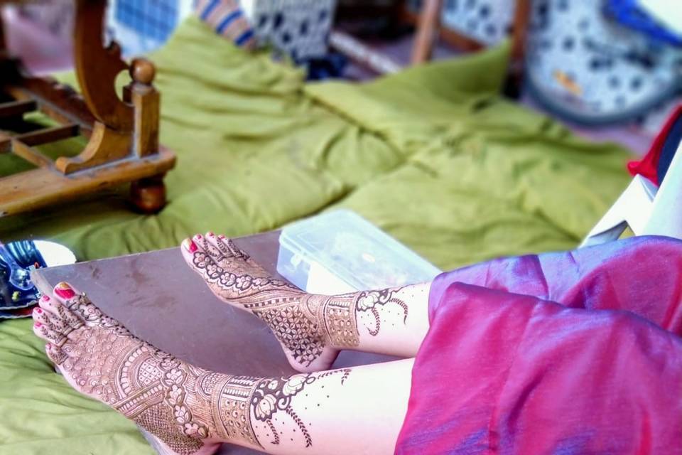 Jiya Mehndi Art, Surat