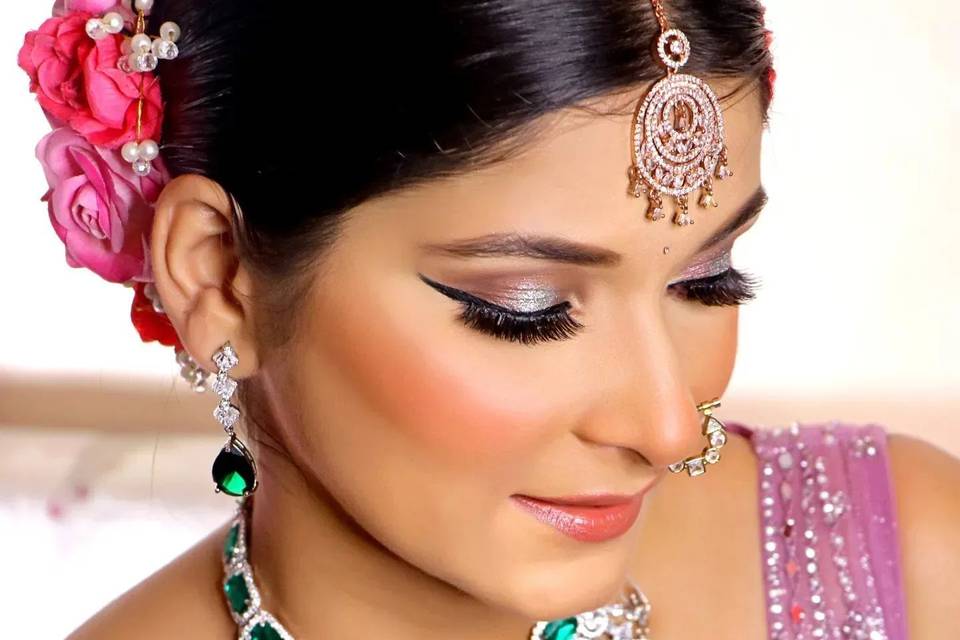 Craveyourlook - Bridal Makeup Studio