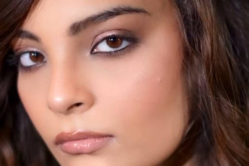 Party makeup