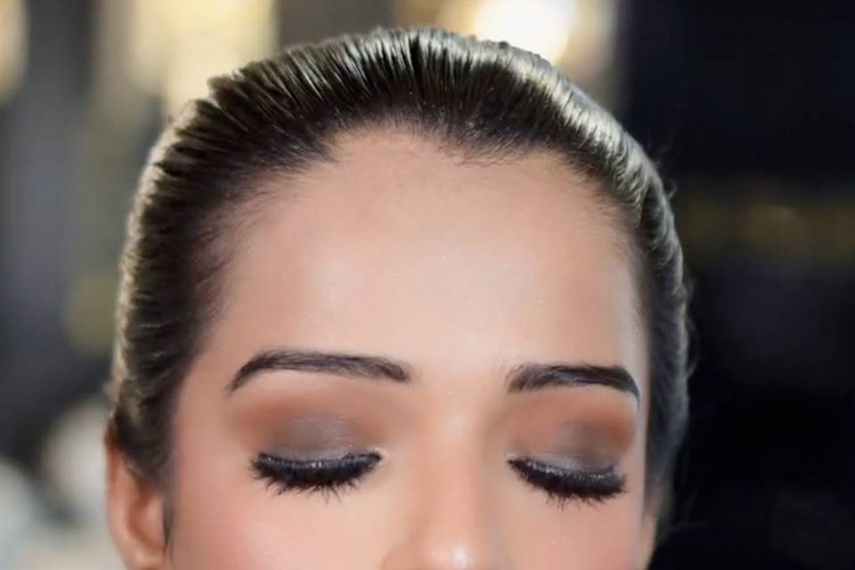 Party makeup