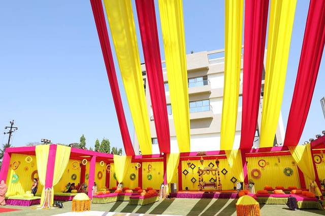 Decor management