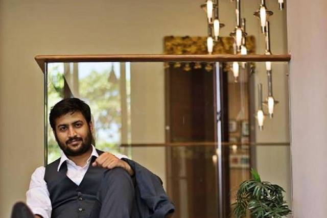 Sherwani-Men's suit