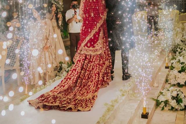 Memorable Bride-Groom Entry