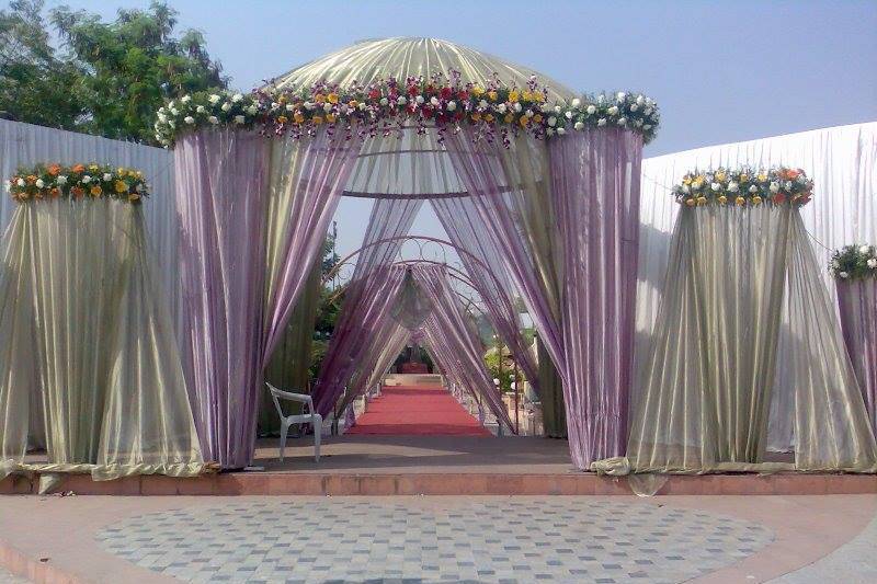 Entrance decor