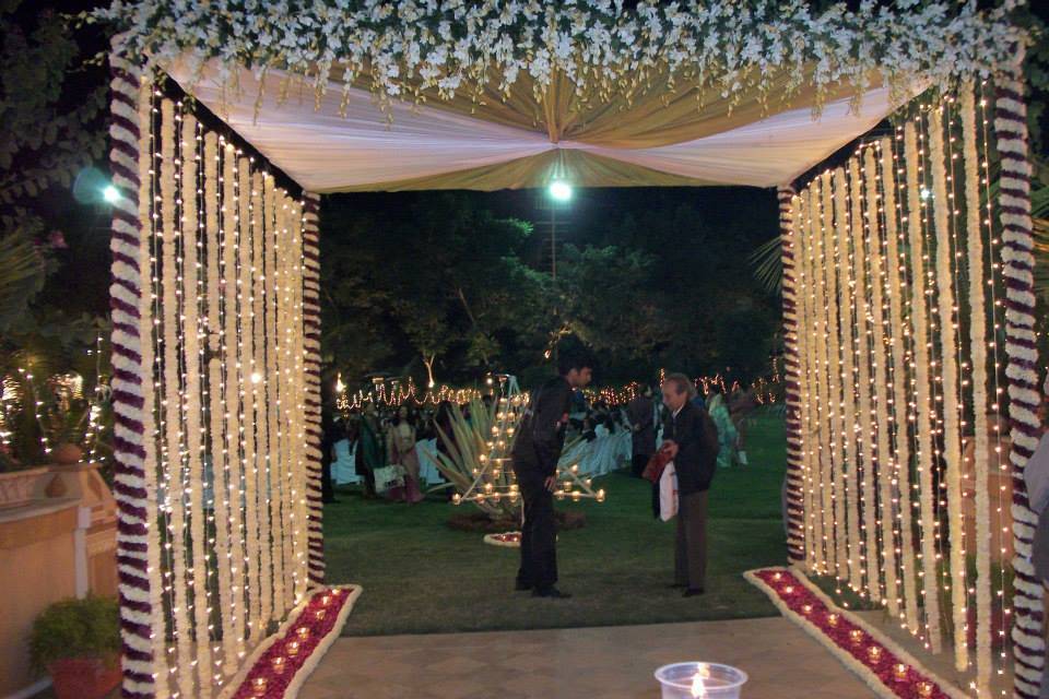 Entrance decor