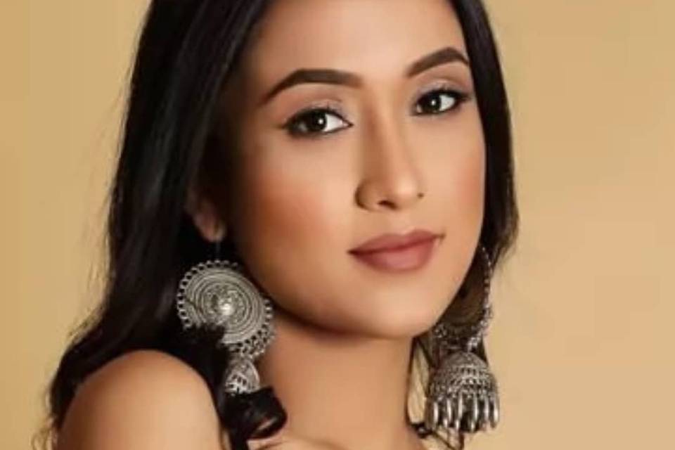 The Glamour Zone By Rupal Chheda