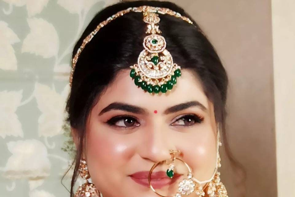 The Glamour Zone By Rupal Chheda