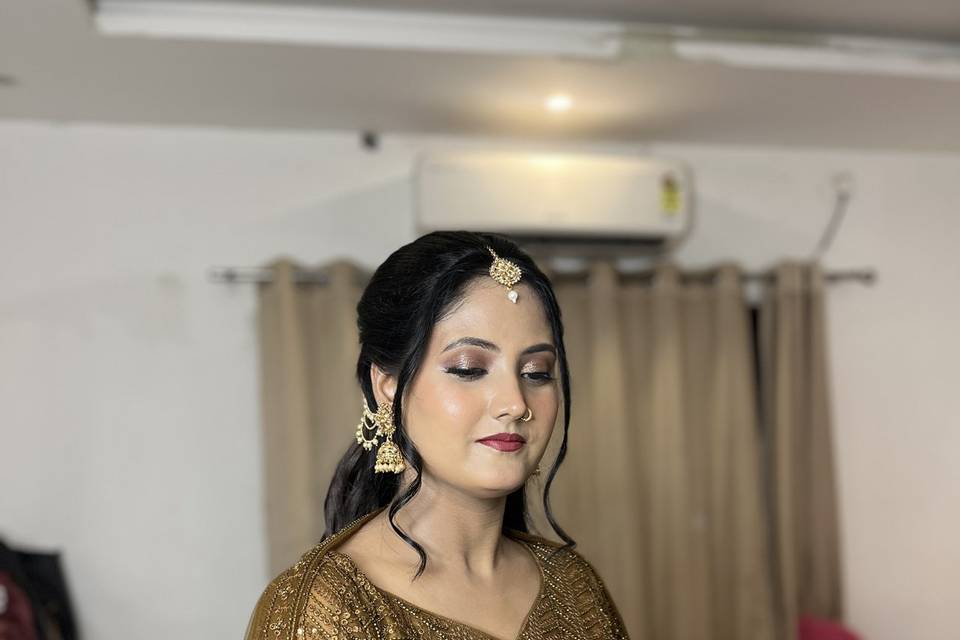 Cocktail makeup