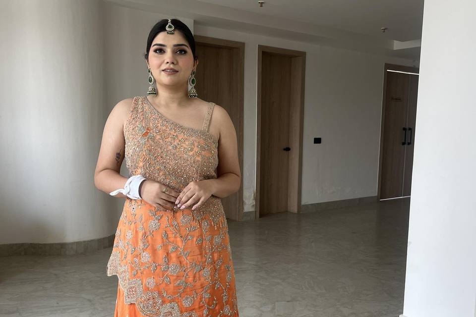 Mehandi bride