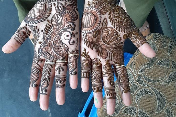 Bridal mehndi designs