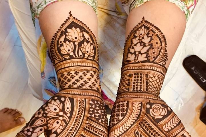 Bridal mehndi designs