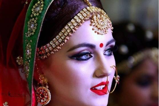 Bridal makeup