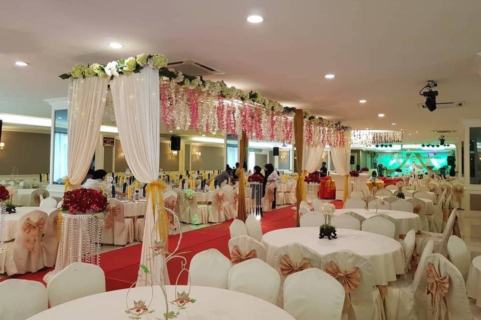 Banquet hall