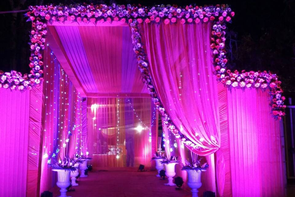 Entrance decor