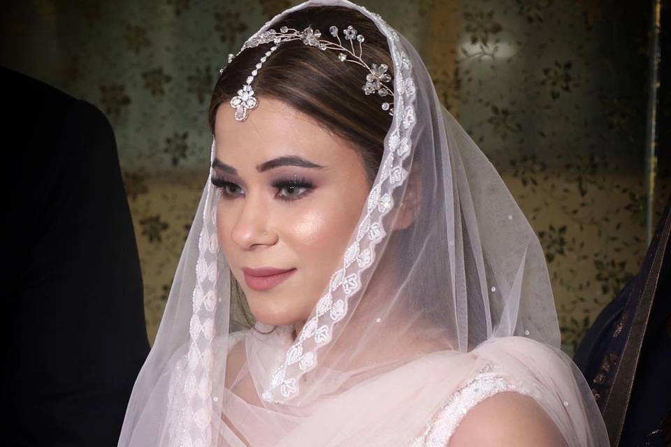 Bride in Gurudwara