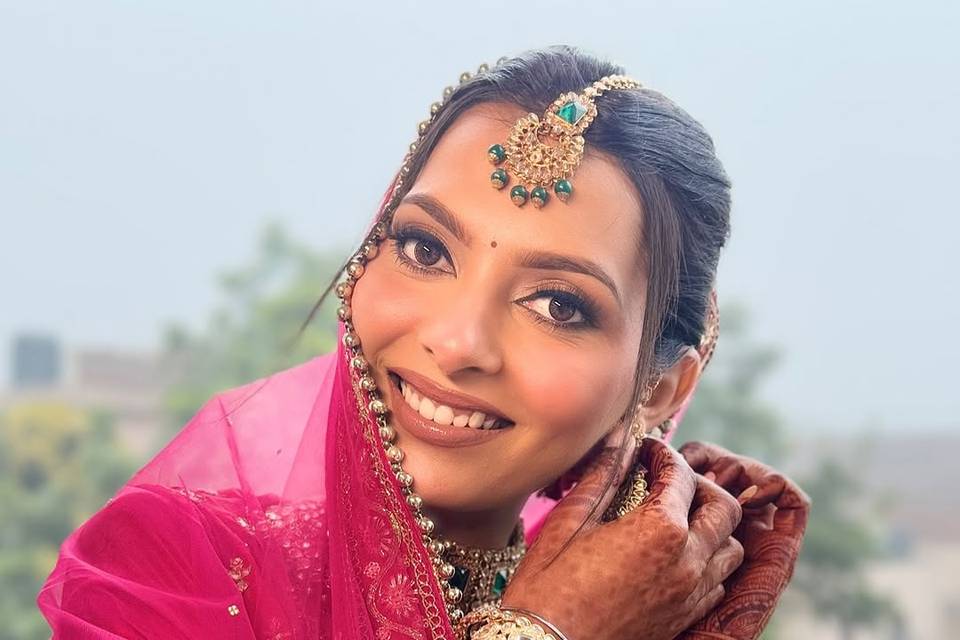 Bridal makeup