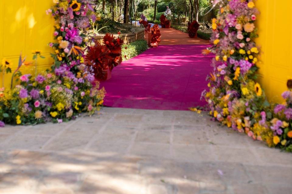 Colorful Mehendi Décor