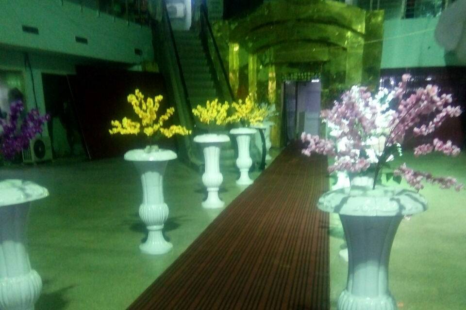 Entrance decor