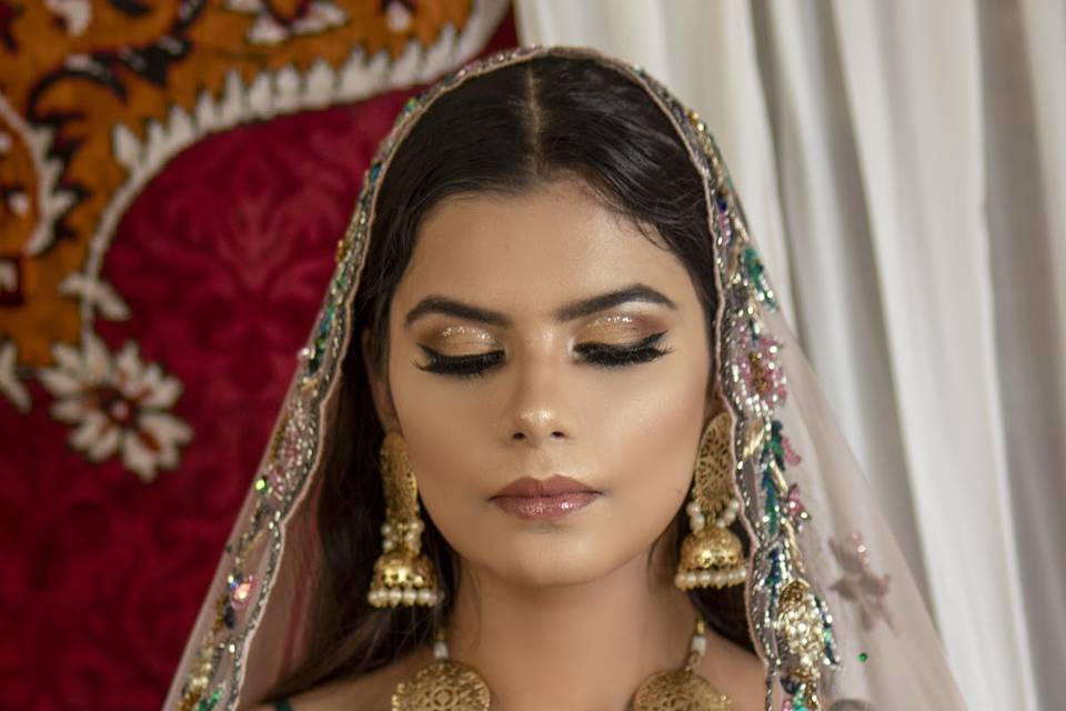 Engagement makeup