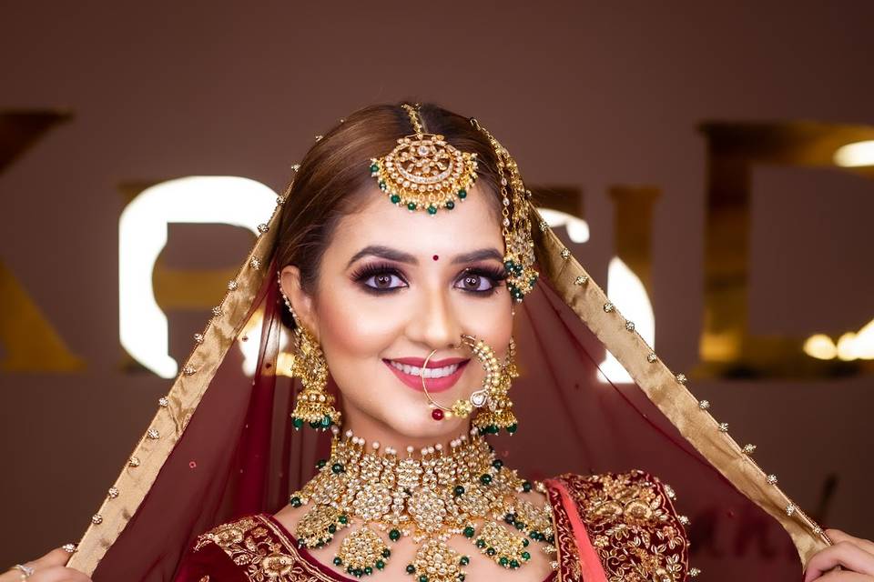 Bridal makeup