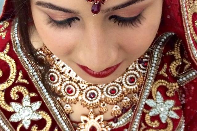 Kareizma Makeup & Hair