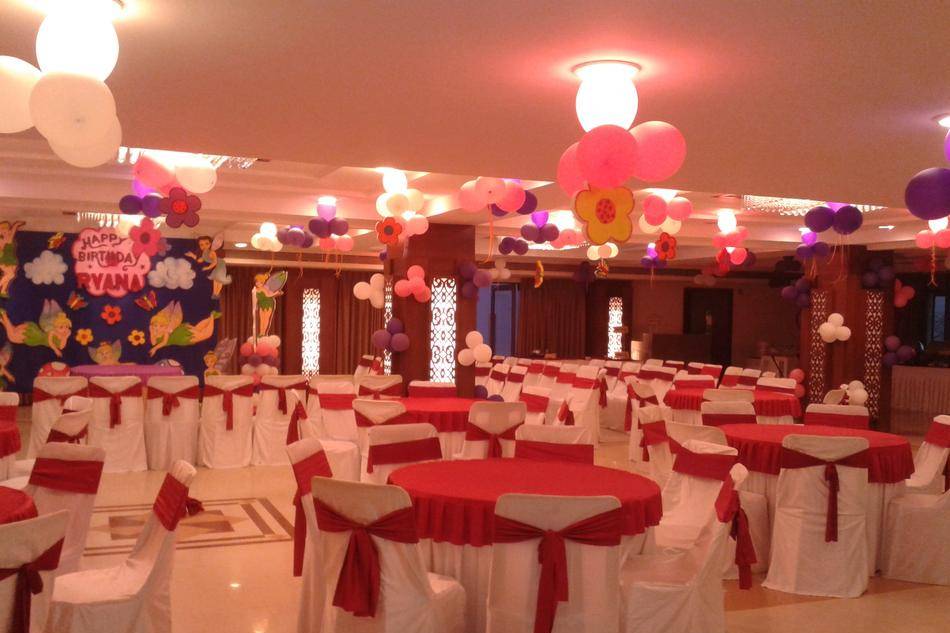 Banquet hall