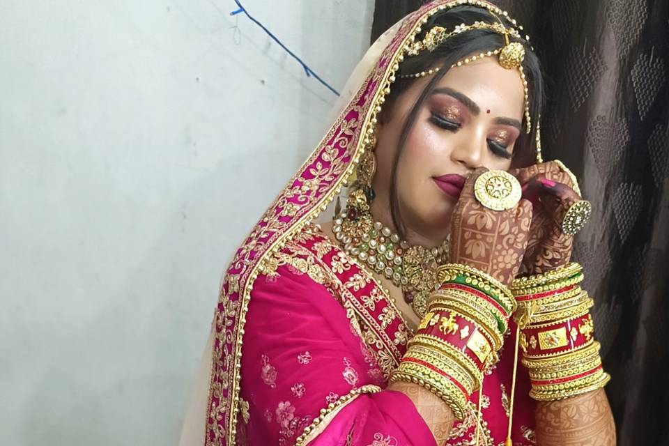 Jaya Saini MUA