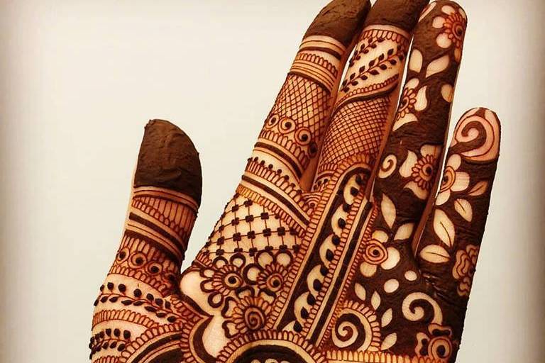 Harshita Mehendi Artist, Hyderabad City