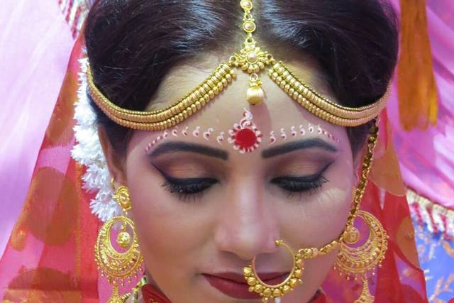 Bridal makeup