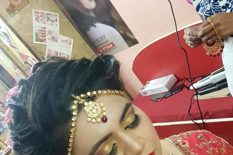 Vijeta Jain Makeup Artist