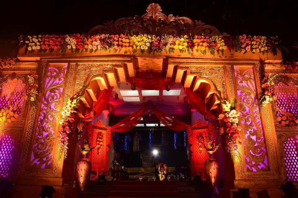 Entrance decor