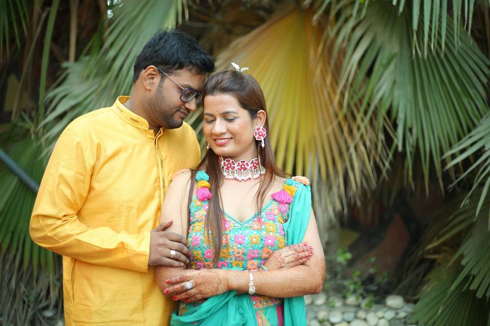 HALDI COUPLE