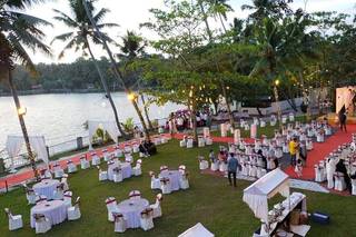 Ripples Backwater Resort by Accommodation Allies