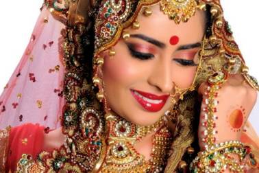 Priya Beauty Hair Bridal