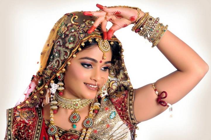 Priya Beauty Hair Bridal