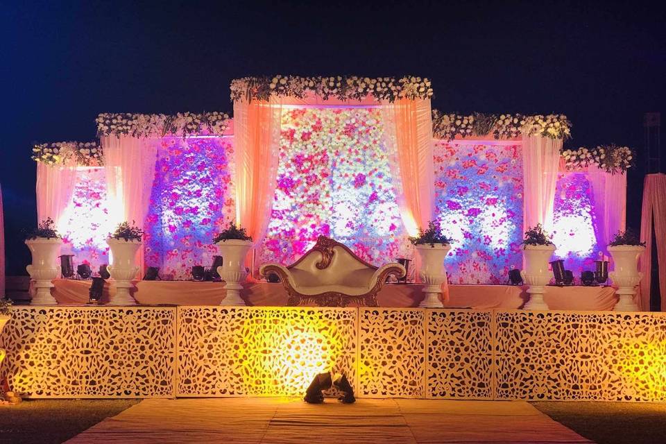 Floral stage work