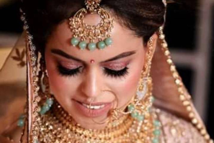 Bridal makeup