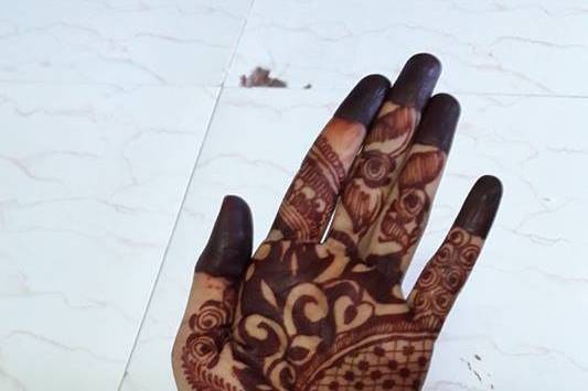 Designer mehendi