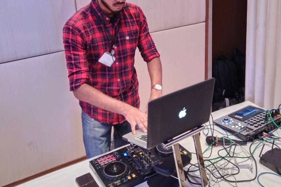 DJ Rohan RK, Mumbai